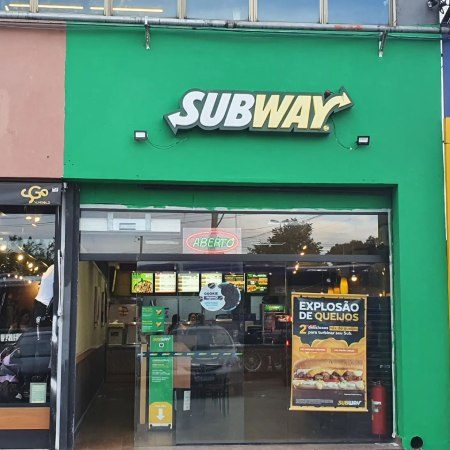 Reforma em loja do Subway - Atrium Engenharia e Serviços